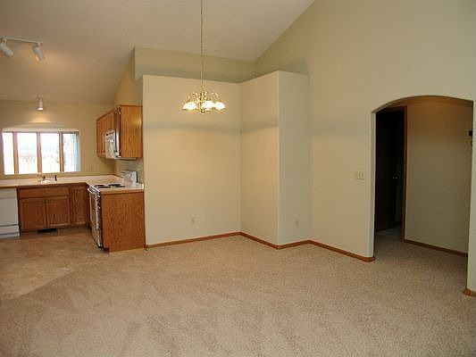 4th image of 3240 Northdale Ln NW