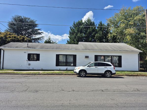 161 Walnut St