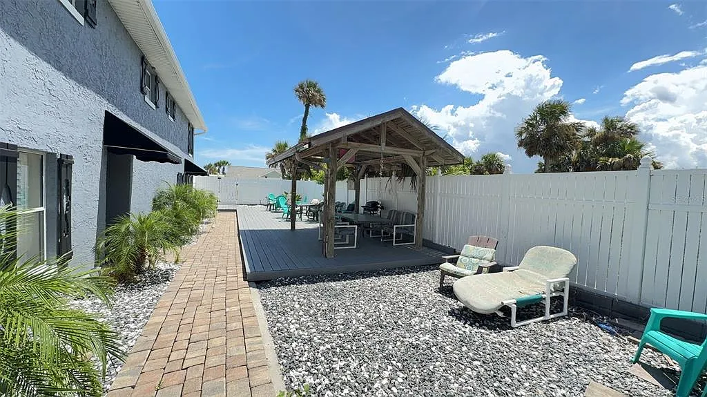1 bed, 1.0 bath, 484 sqft, $1,550 — Photo 3