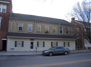 31 York St #E, Hanover, PA 17331