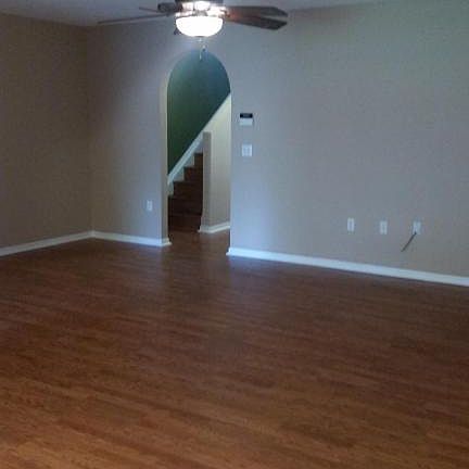 4th image of 11853 Lake Bend Cir