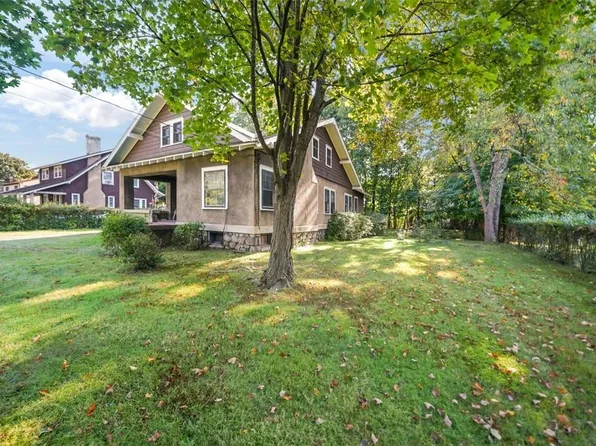 127 Wayne Avenue, Suffern, NY 10901