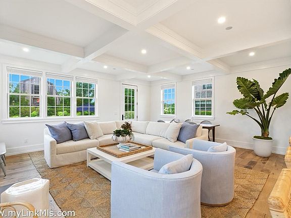 4th image of 33.5 Vesper Ln