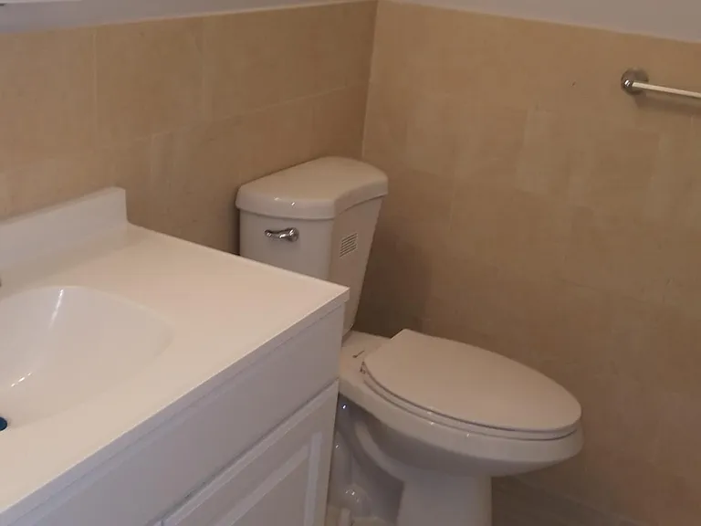 1501 SW 122nd Ave — Photo 14