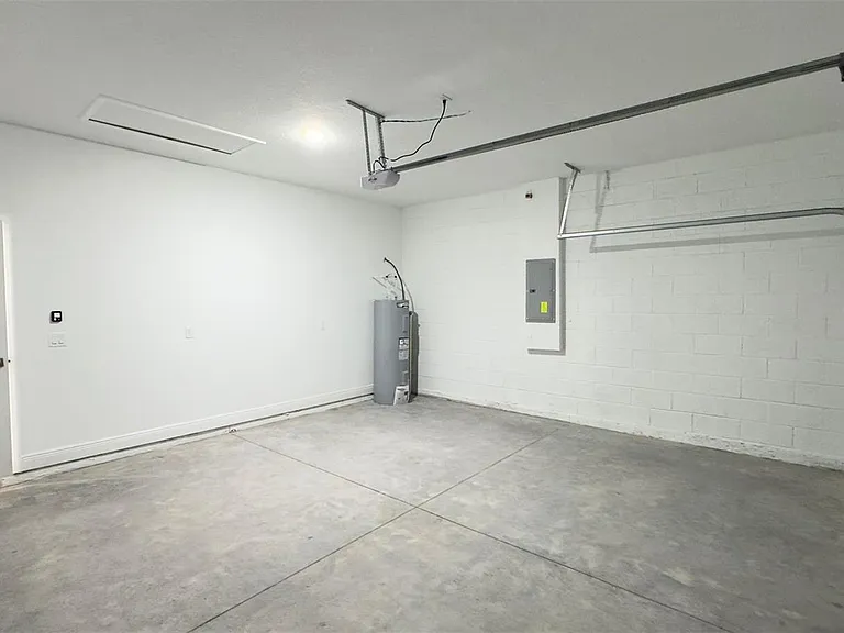 5902 N Darlington Dr — Photo 18