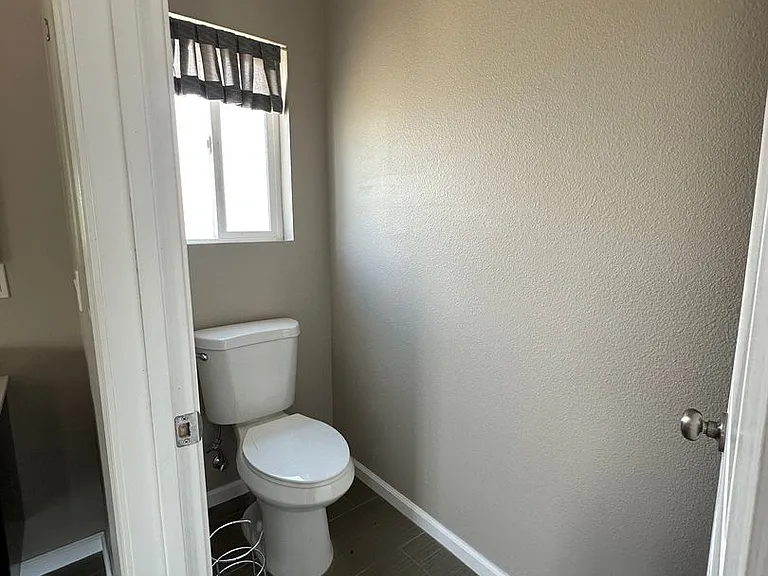 58064 Bonanza Dr — Photo 31