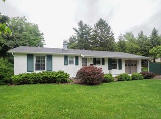 733 Riverside Dr, Battle Creek, MI 49015