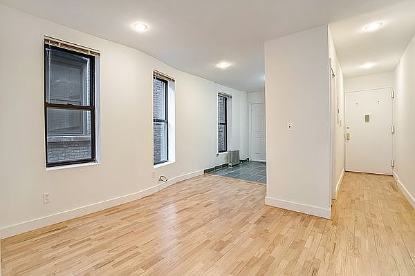 1st image of 130 E 96th St APT 4B