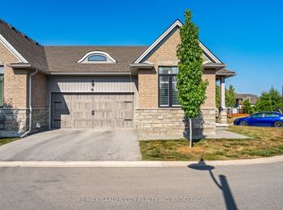 54 Borden Trl, Welland, ON L3C 0H1