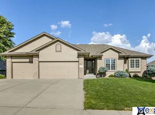 7515 S 171st St, Omaha, NE 68136
