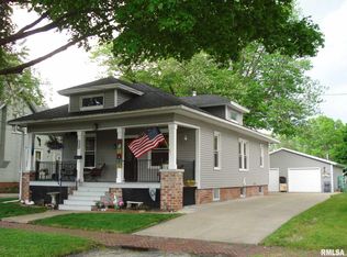 1167 S Pearl St, Galesburg, IL 61401