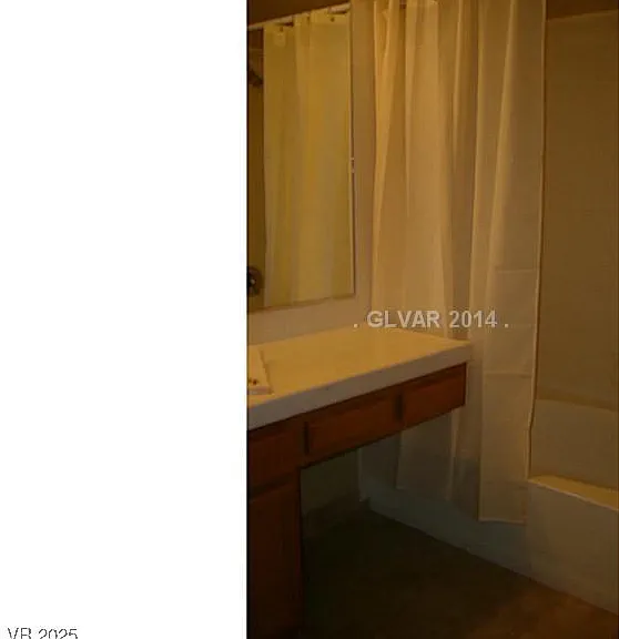 2050 N Los Feliz St #168 — Photo 21