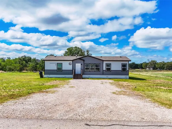 189 Luna Ct, Dale, TX 78616