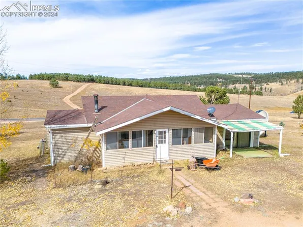 17 Tioga Trl, Florissant, CO 80816