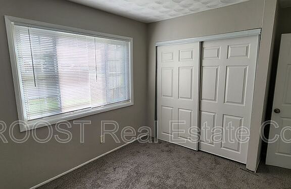 4th image of 1789 Dysart Ave