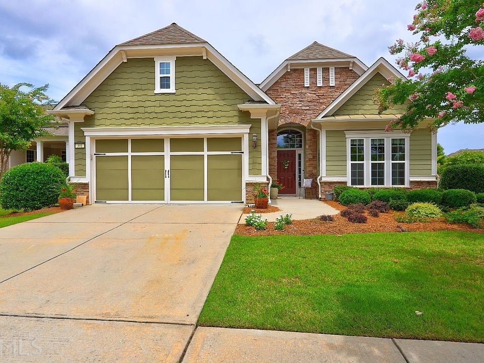 1st image of 301 Whispering Pines Way