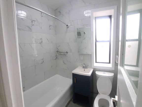 3rd image of 86-10 109th St #F5