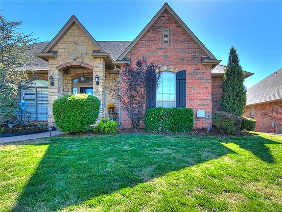 5th image of 3230 Amberwood Ct