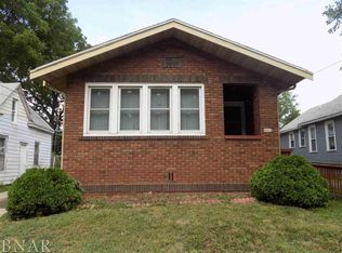 923 W Grove St, Bloomington, IL