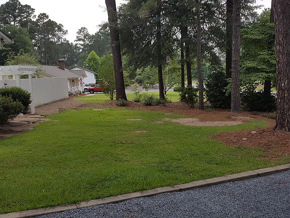 4th image of 1221 Bethesda Rd