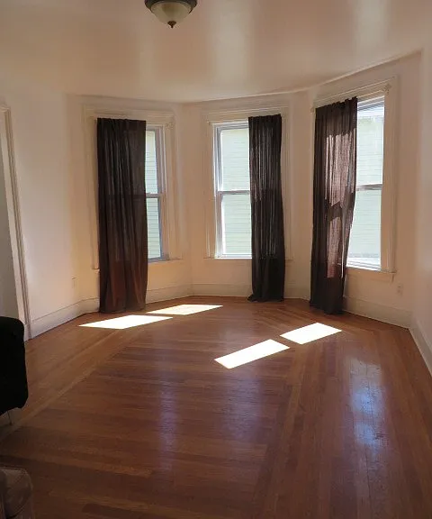 59 Clark St #2 — Photo 9