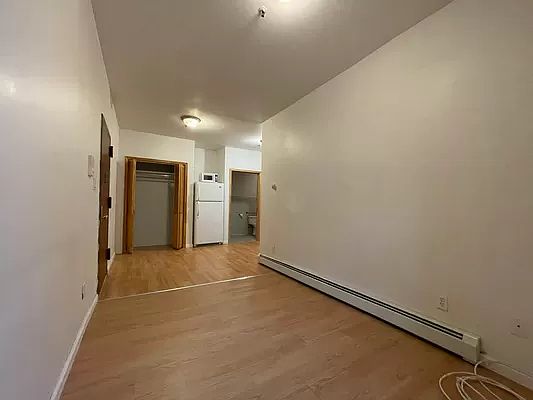 5th image of 305 Stockholm St APT 1F