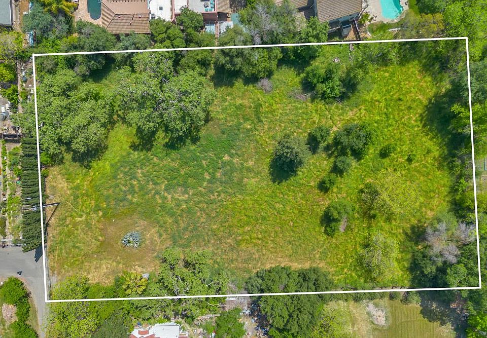 1st image of 8004 Archer Ave