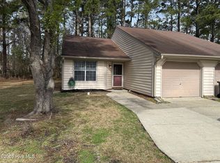 1509 Fairfax Ln, New Bern, NC 28562