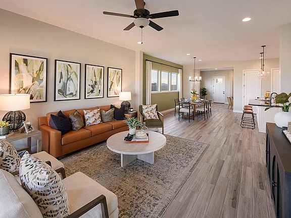 The Darlington - Family Room