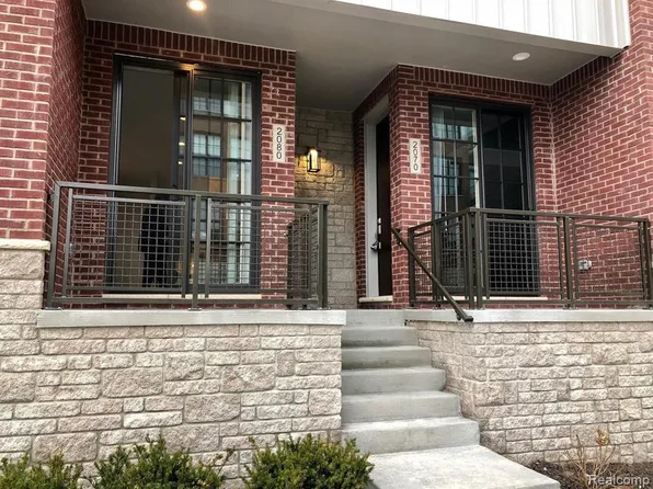 2080 Villa, Birmingham, MI 48009