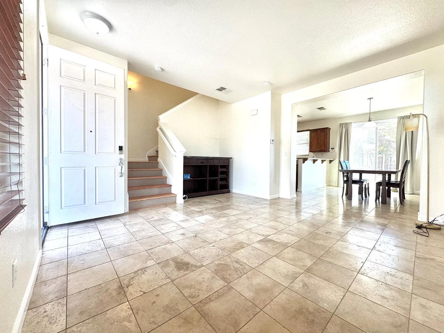 9408 Clemente Dr - 9408 Clemente Dr — Photo 4