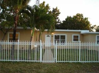 530 NE 133rd St, North Miami, FL 33161