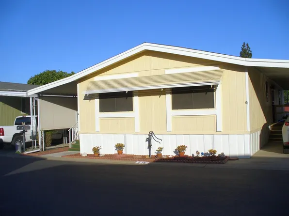 1001 Sylmar Ave Space 215, Clovis, CA 93612