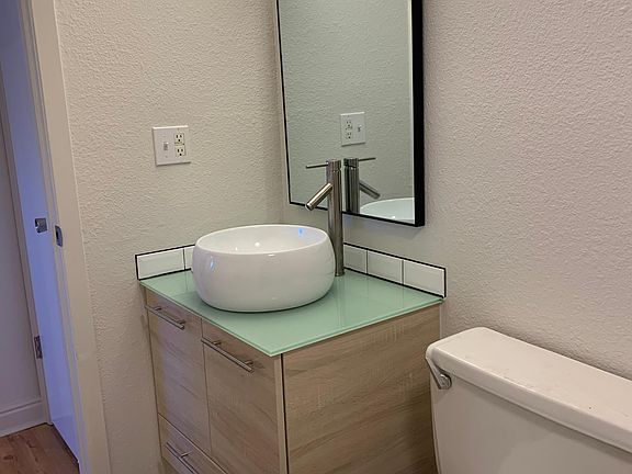 Half bath with energy efficient laundry