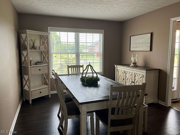 5th image of 605 Township Road 1275
