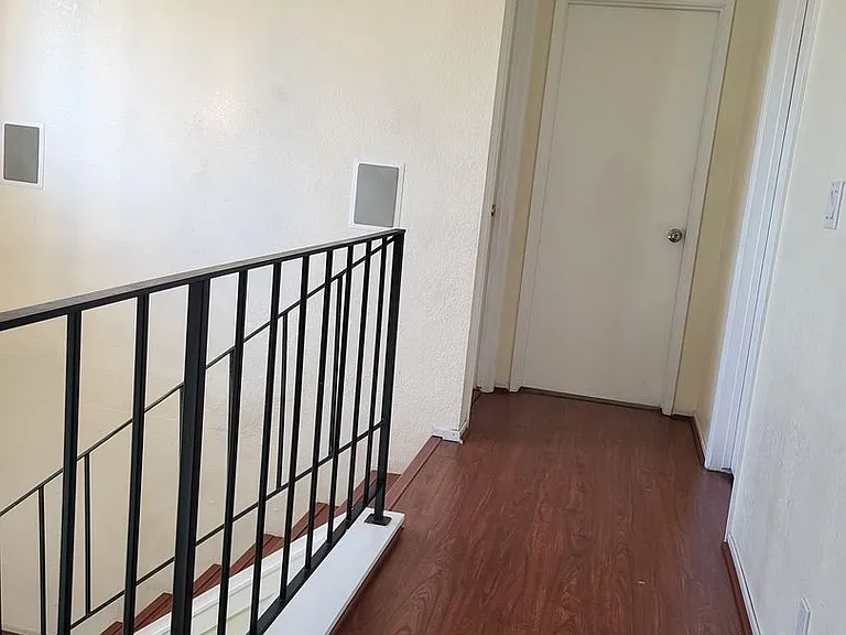 125 Serpentine Dr — Photo 20