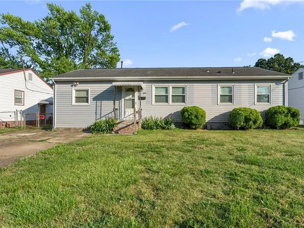 1104 80th St, Newport News, VA 23605