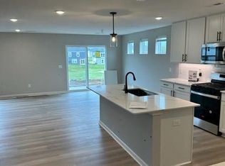 6223 Highland Hills Ln S, Cottage Grove, MN 55016