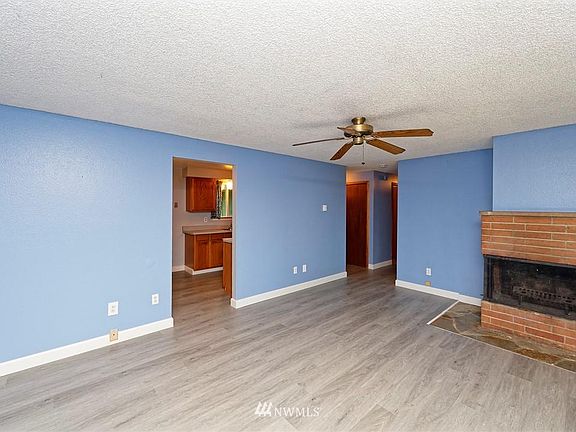 5th image of 19419 8th Ave E