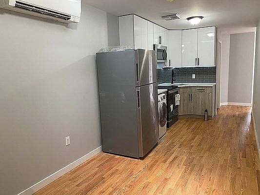 2nd image of 2128 2nd Ave #1D