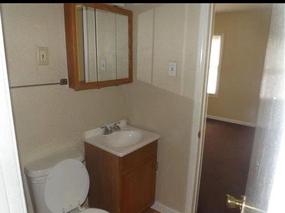 3rd image of 2400 E 68th Ter