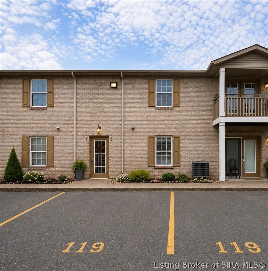 2 bed, 2.0 bath, 1100 sqft, $1,200 — Photo 1