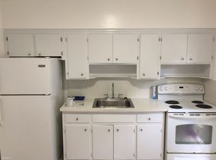 52 NE 186th Ter, Miami, FL 33179