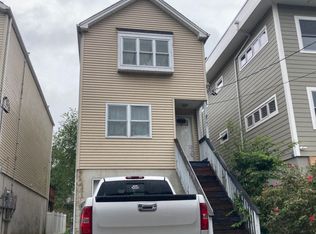 541 E 2nd St, Bound Brook, NJ 08805