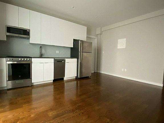 2nd image of 711 Ocean Ave #K1