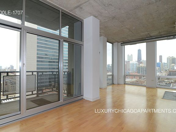 4th image of 700 N Larrabee St APT 1707