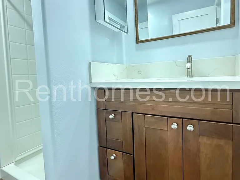 1410 Shoshone St — Photo 20