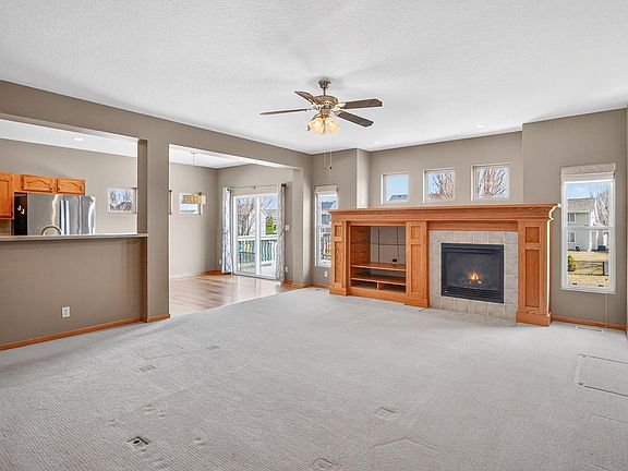 5th image of 3902 Welbeck Dr