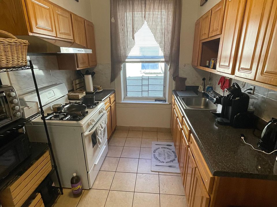 1st image of 1632 80th St #3