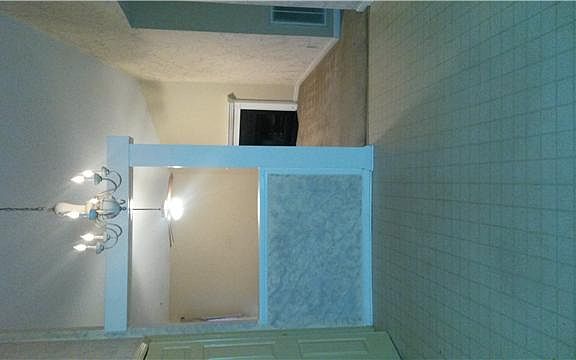 5th image of 2960 Nautilus Dr